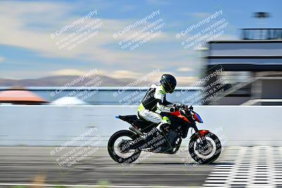 media/Mar-25-2024-Moto Forza (Mon) [[8d4319bd68]]/4-Novice Group/Session 4 Front Straight Speed Pans/